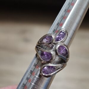 Elegant 💜 Sterling Silver and Amethyst Ring
